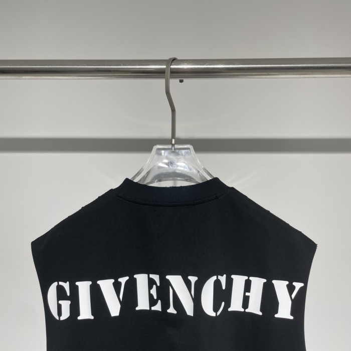 G*ivenchy T-shirt Top Quality D17 20240514-3