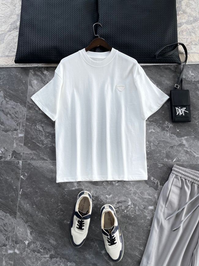 P*rada T-shirt Top Quality D17 20240519-8