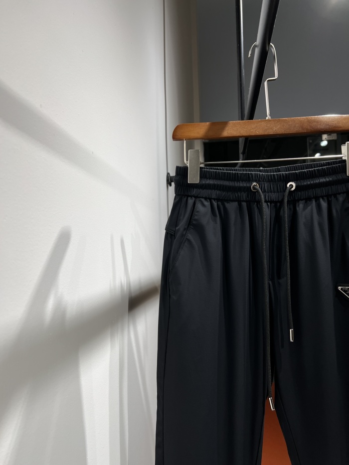 P*rada Pants Top Quality D17 202405017-29