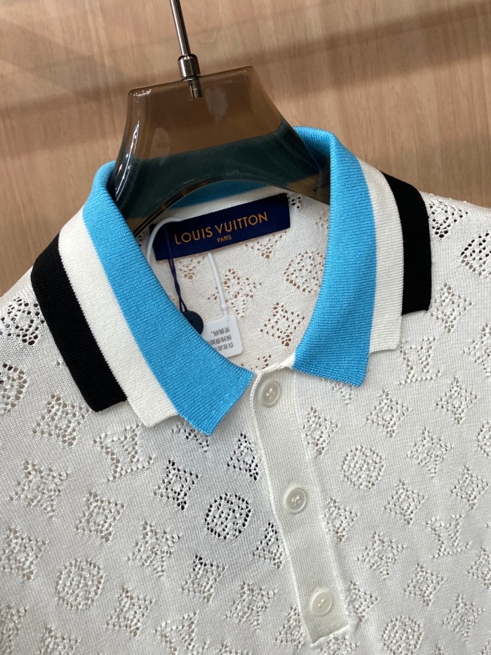 L*ouis V*uitton  T-shirt  Top Quality D17 20240520-35