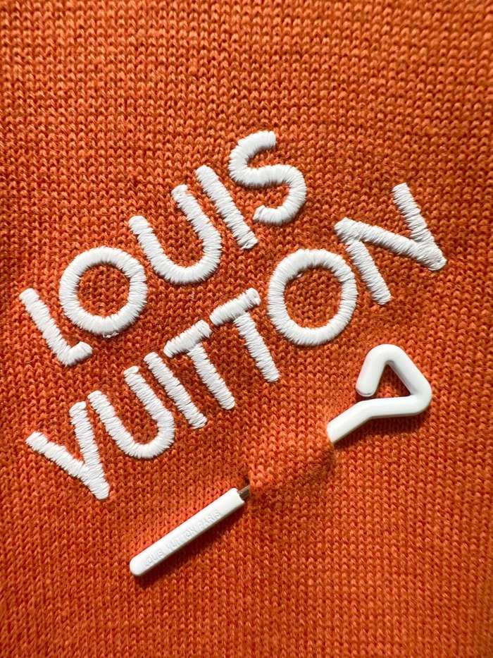L*ouis V*uitton  T-shirt  Top Quality D17 20240523-20