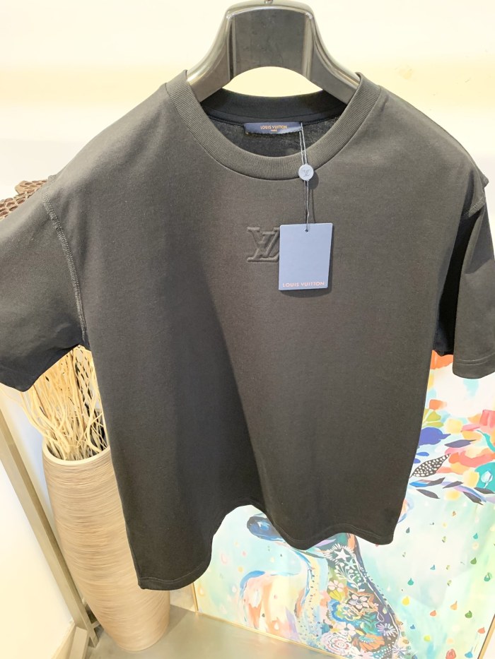 L*ouis V*uitton  T-shirt  Top Quality D17 20240523-33