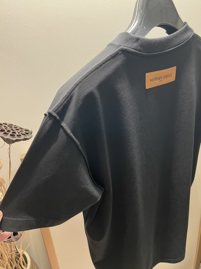 L*ouis V*uitton  T-shirt  Top Quality D17 20240523-35