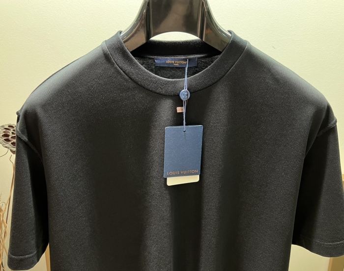 L*ouis V*uitton  T-shirt  Top Quality D17 20240523-35
