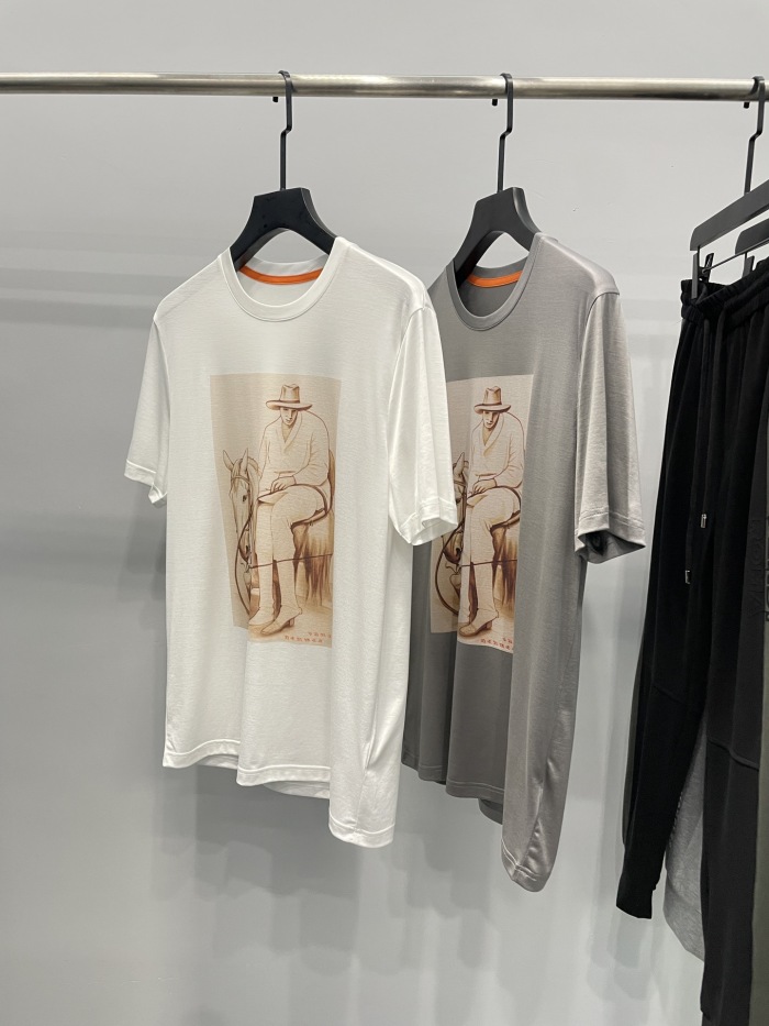 C*hrome H*earts T-shirt Top D17 20240524-11