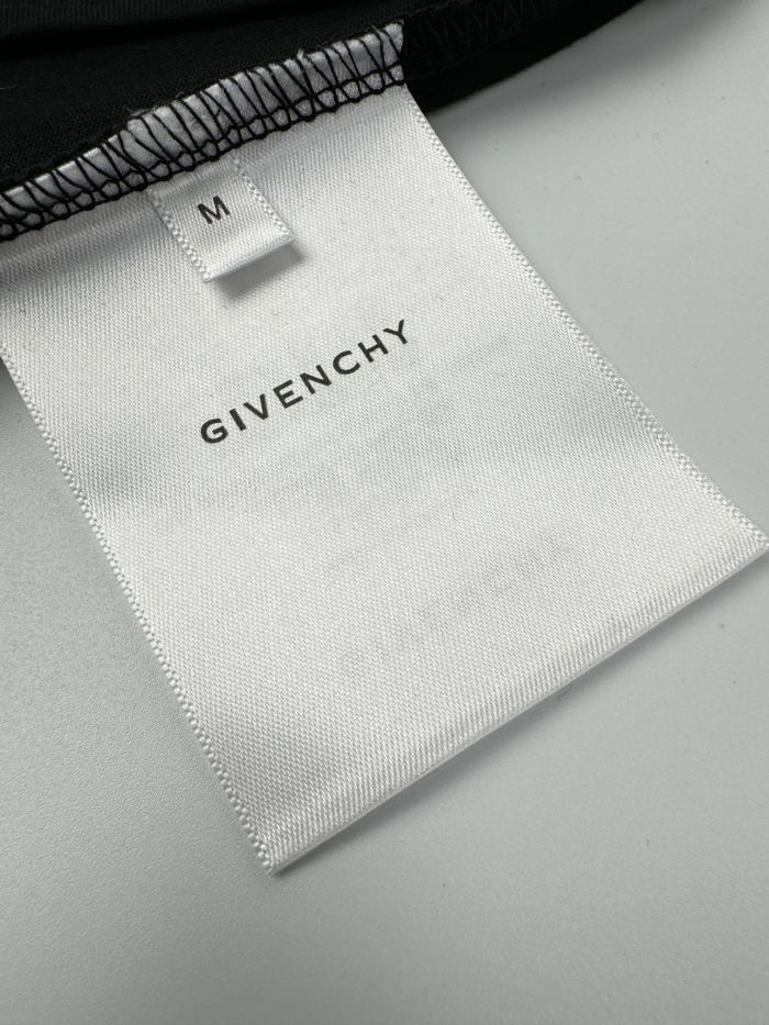 G*ivenchy T-shirt Top Quality D17 20240524-32