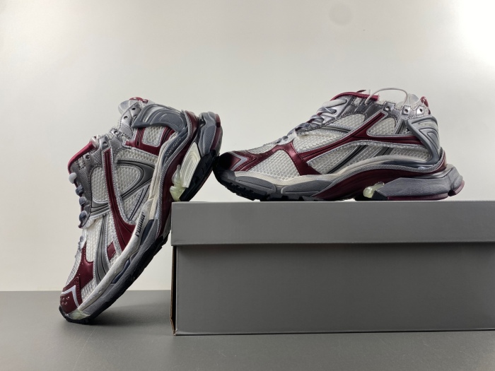 B*alenciaga runner AM 20240528-5