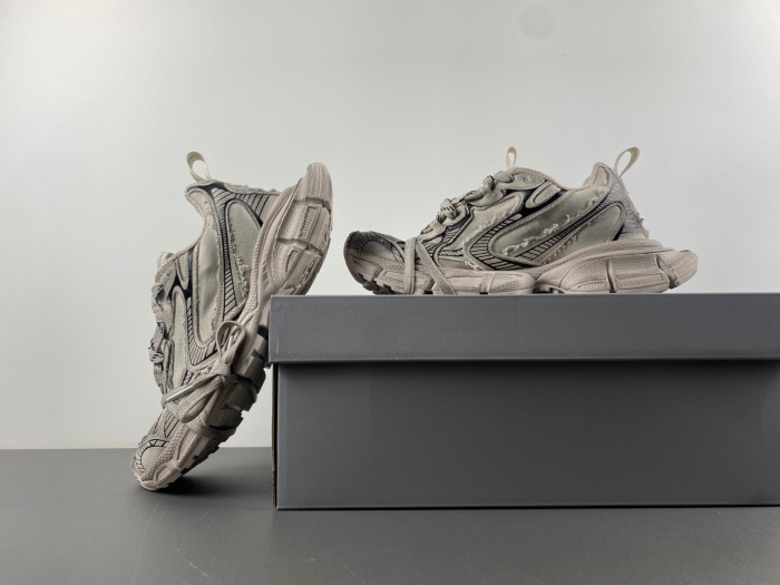 B*alenciaga 3XL Sneaker AM20240604-2