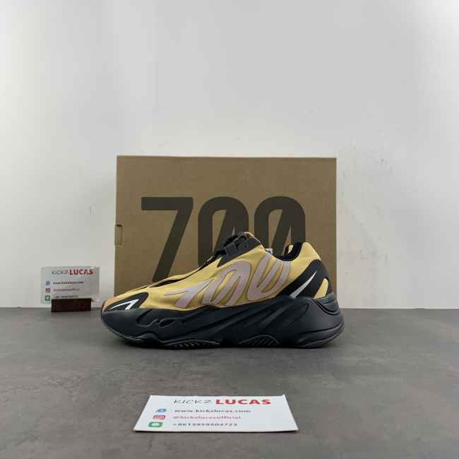 Yeezy Boost 700 MNVN Honey Flux  GZ0717