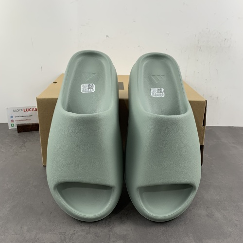 Yeezy Slide Salt ID5480