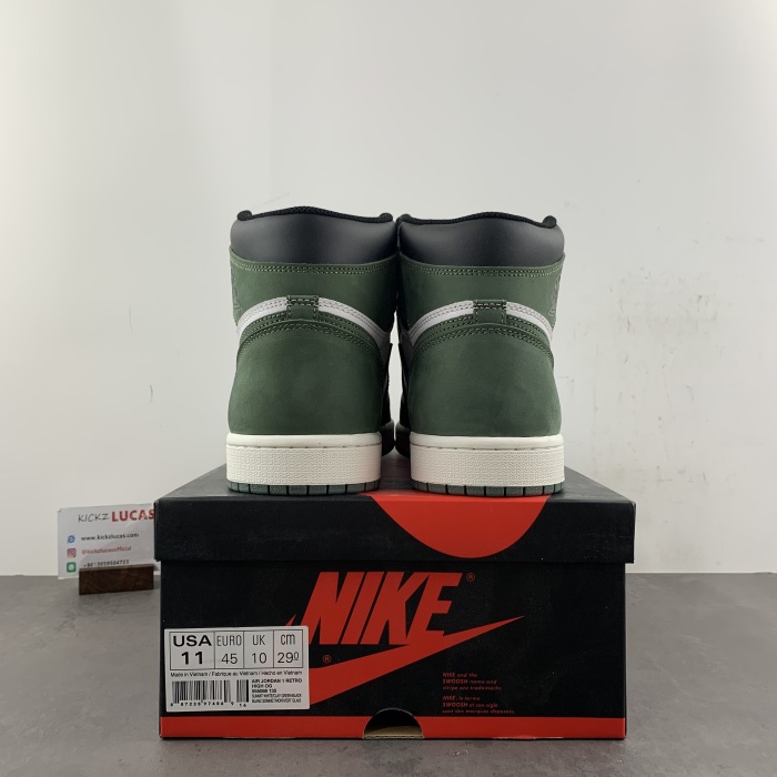 Air Jordan 1 Retro High Clay Green 555088-135