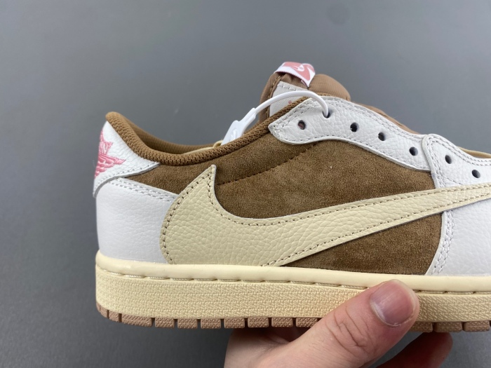 Air Jordan 1 Travis Scott White khaki DM7866-106