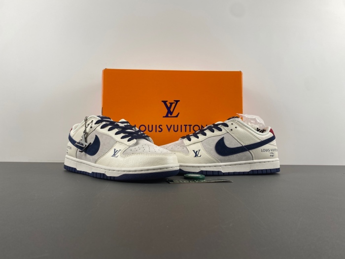 Dunk Low L*V Custom FC1688-134