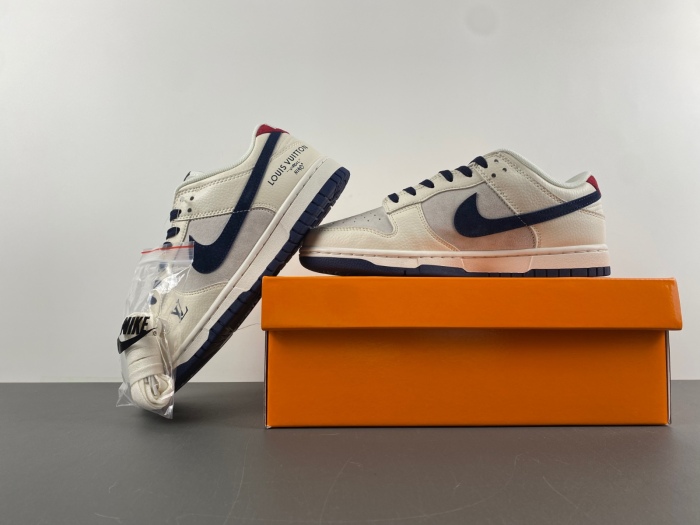 Dunk Low L*V Custom FC1688-134