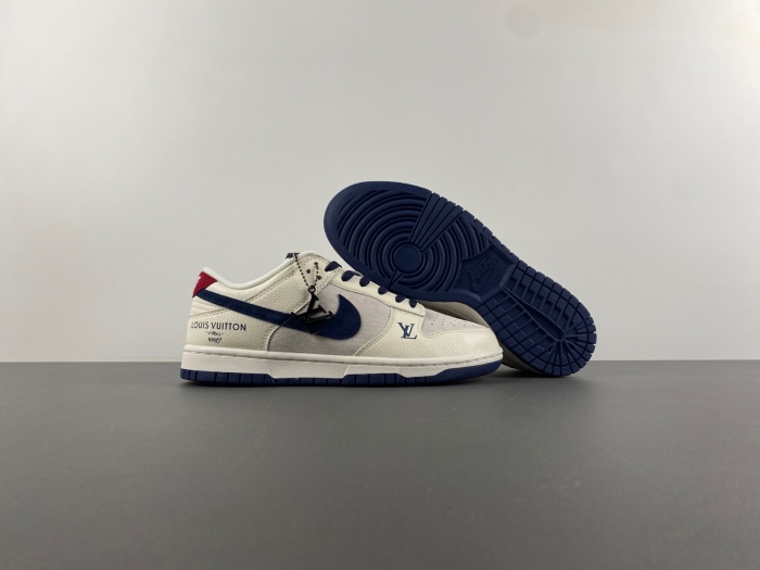 Dunk Low L*V Custom FC1688-134
