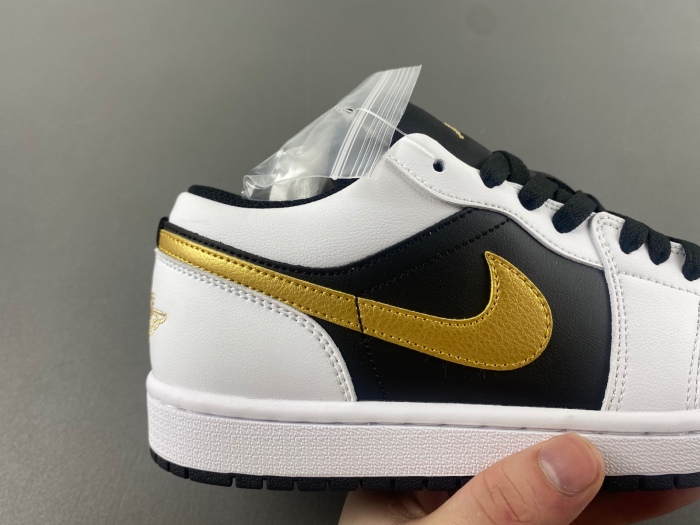 Air Jordan 1 Low White Gold Swoosh CZ0775-133