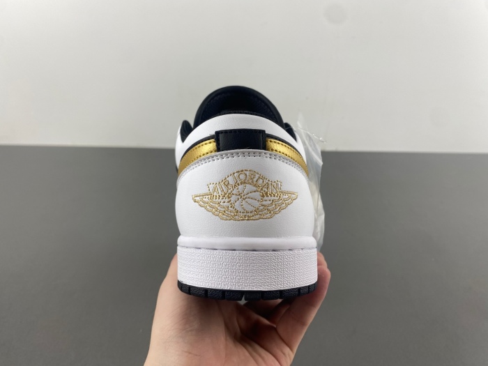 Air Jordan 1 Low White Gold Swoosh CZ0775-133