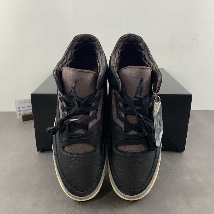 Air Jordan 3 Retro OG SP A Ma Maniére Black Violet Ore  FZ4811-001