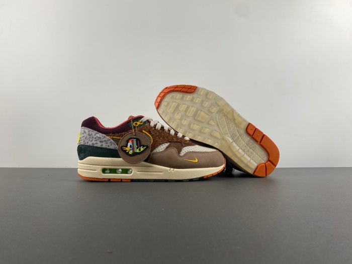 Air Max 1 '87 Luxe University of Oregon PE (2024) HQ2639-100