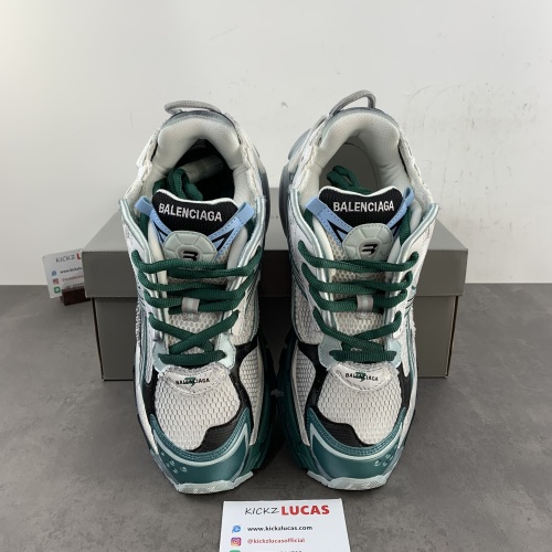 B*alenciaga runner AM 20240611-13