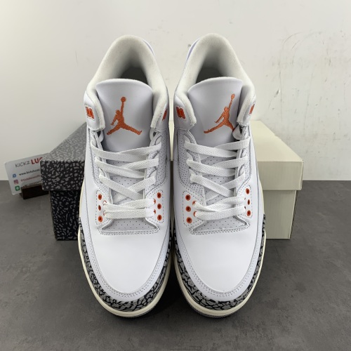 Air Jordan 3 Retro Georgia Peach CK9246-121