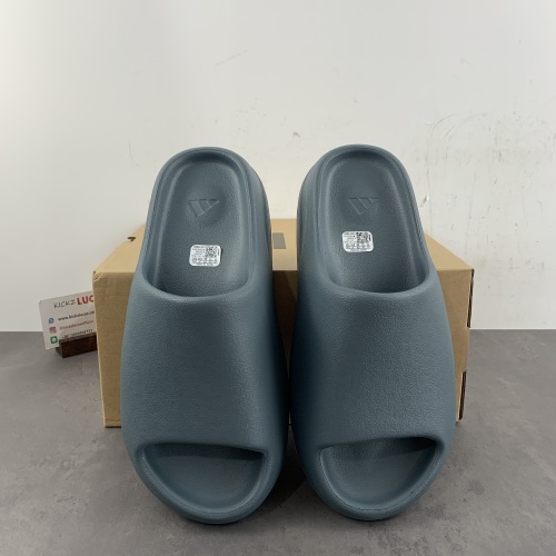 Yeezy Slide Slate Marine ID2349