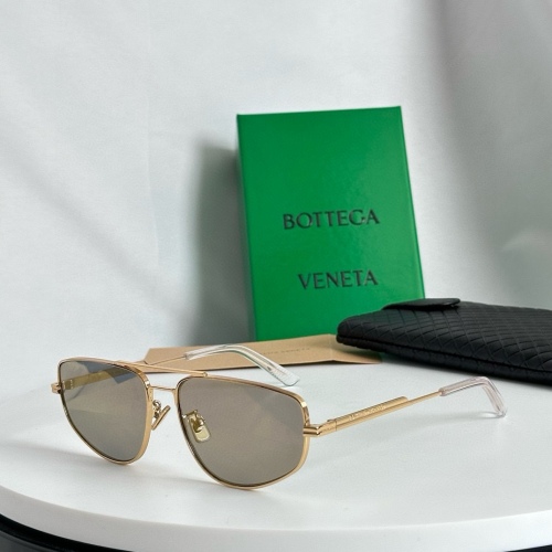 B*ottega V*eneta Glasses Top XX 20240721-28