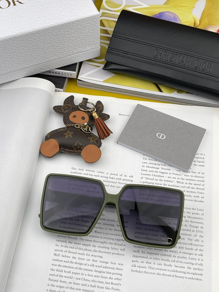 D*ior Glasses Top XX 20240717-46