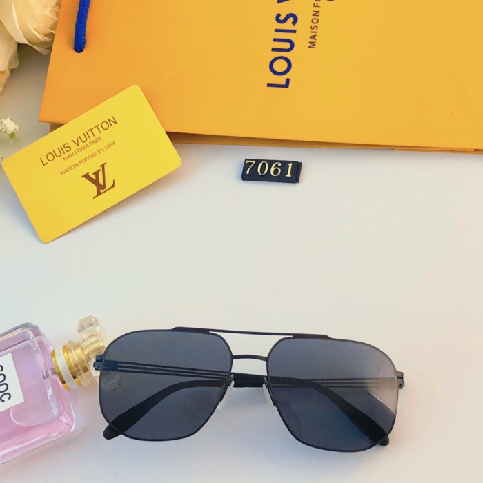 L*ouis V*uittonGlasses Top XX 20240717-11