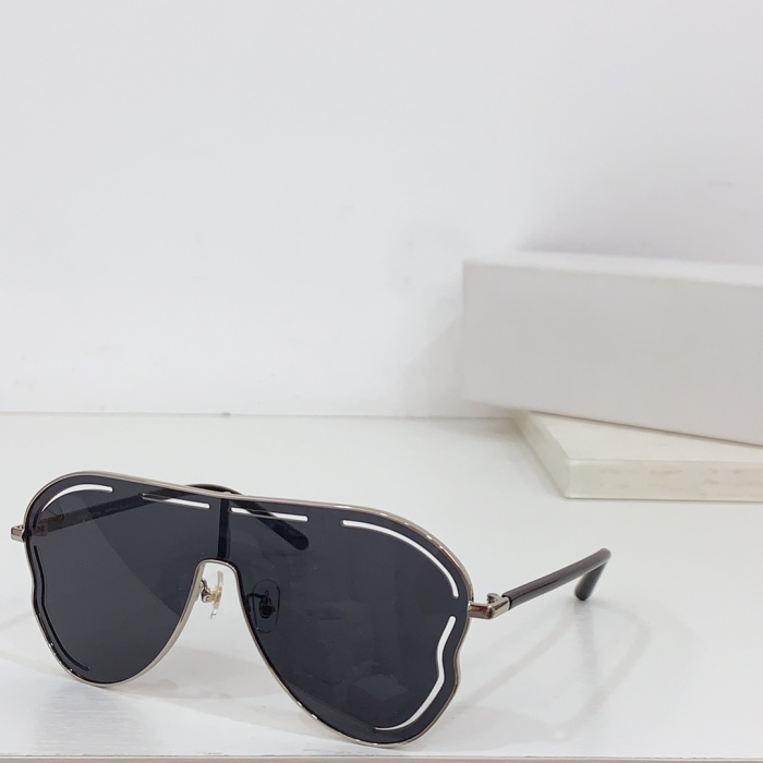 L*inda F*arrow Glasses Top XX 20240718-77