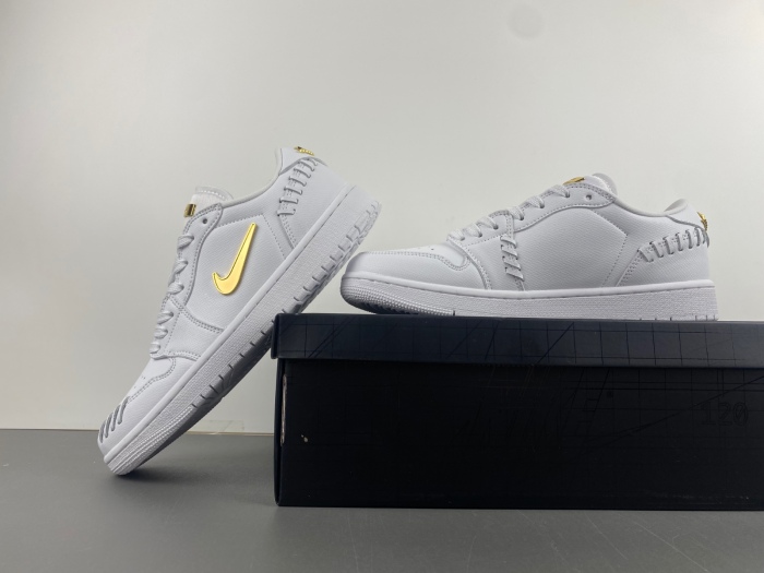 Air Jordan 1 Low Method of Make Sail Metallic Gold  FN5032-100