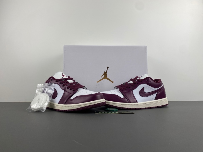 Air Jordan 1 Low Bordeaux  DC0774-161