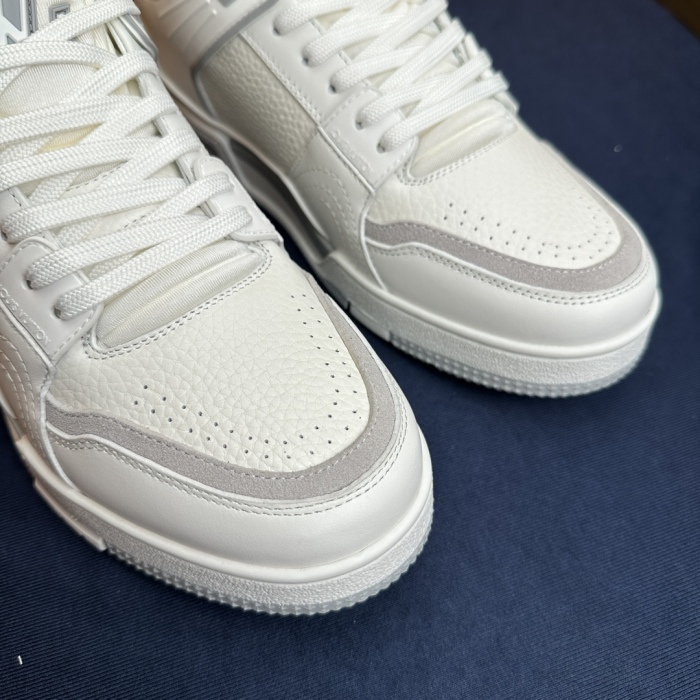 L*ouis V*uitton Top  Sneaker Low Tianyi 20240811-21