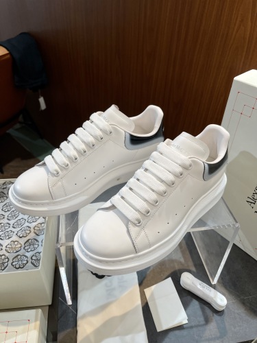 A*lexander M*cqueen Top  Sneaker Low RR 20240812-25