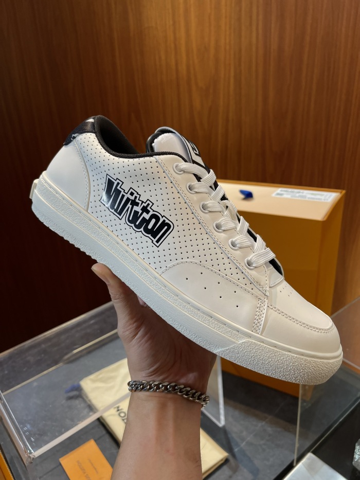 L*ouis V*uitton Top  Sneaker Low RR 20240812-28
