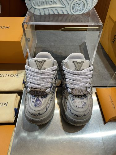 L*ouis V*uitton Top  Sneaker Low Tianyi 20240812-26