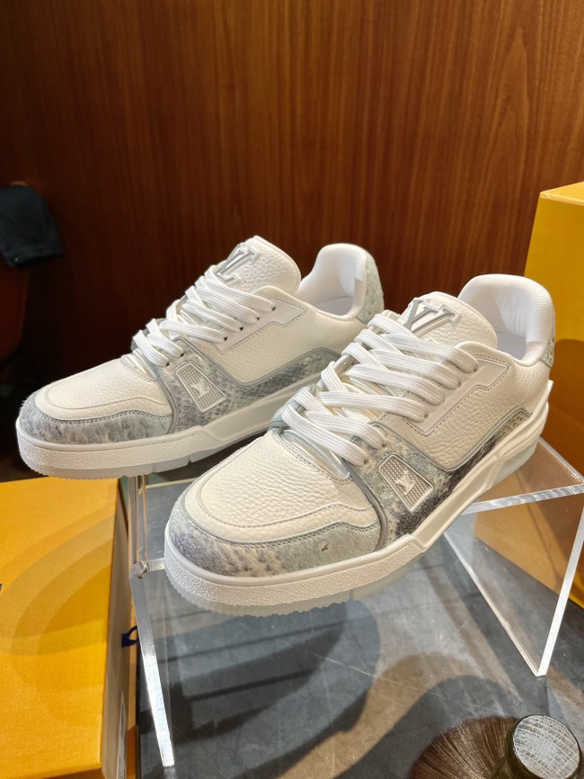 L*ouis V*uitton Top  Sneaker Low RR 20240812-4