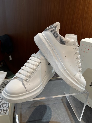 A*lexander M*cqueen Top  Sneaker Low RR 20240812-22