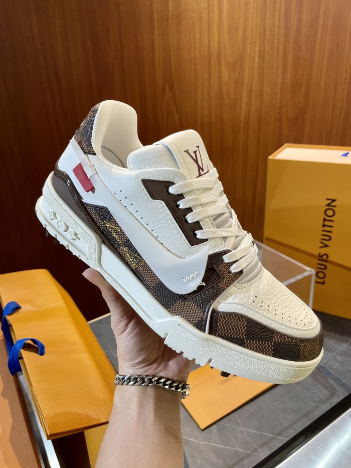 L*ouis V*uitton Top  Sneaker Low RR 20240813-22