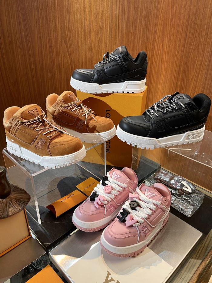 L*ouis V*uitton Top  Sneaker Low RR 20240815-41