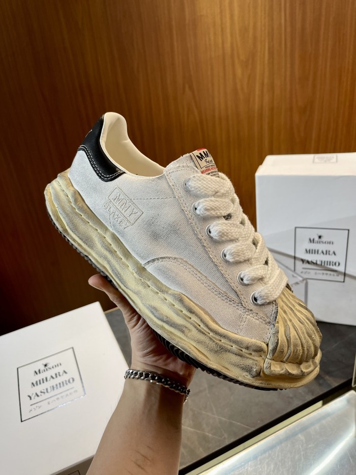 M*aison M*artin M*argiela Top   Sneaker  RR 20240815-19