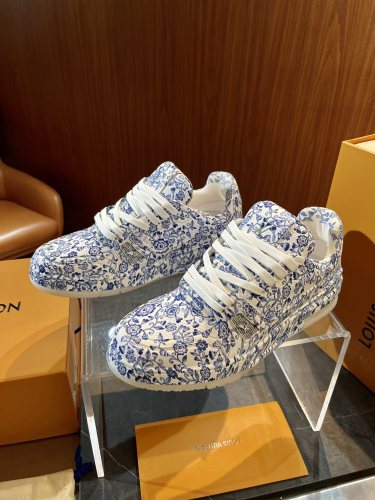 L*ouis V*uitton Top Sneaker Low RR 20240815-33