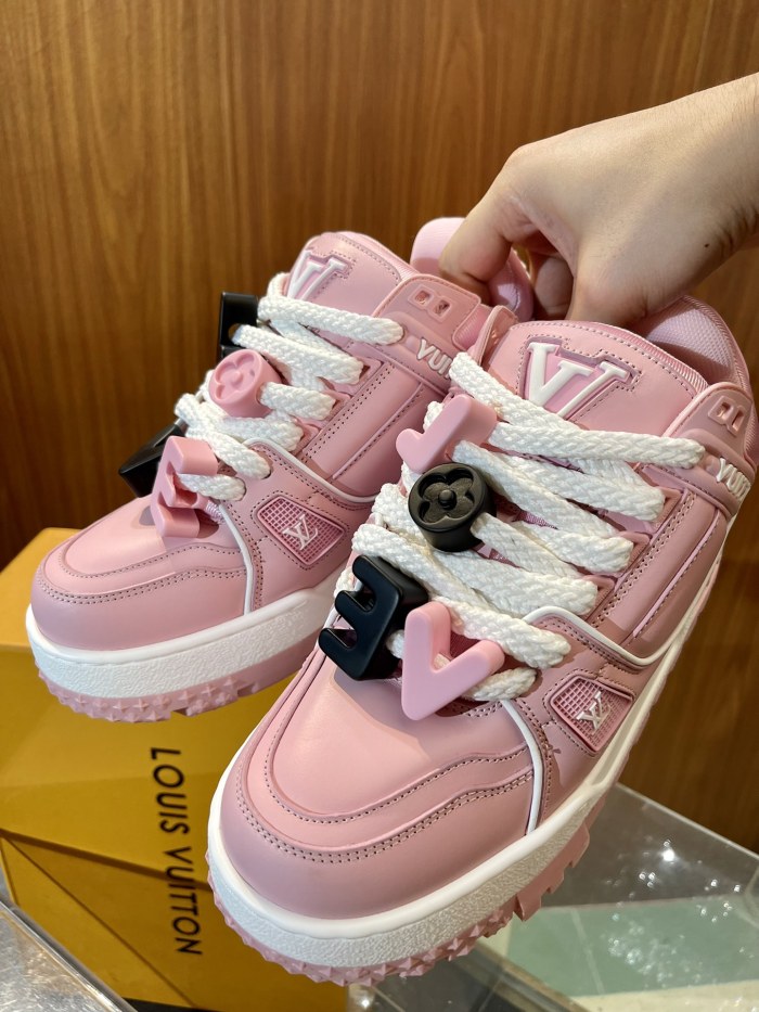 L*ouis V*uitton Top  Sneaker Low RR 20240815-41