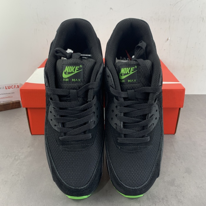 Air Max 90 Black Chlorophyll  DQ4071-005