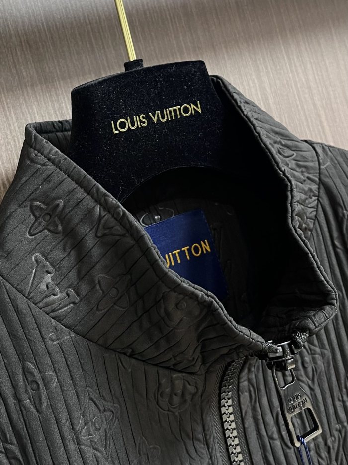 L*ouis V*uitton Jacket Top Quality D17 20240819-34