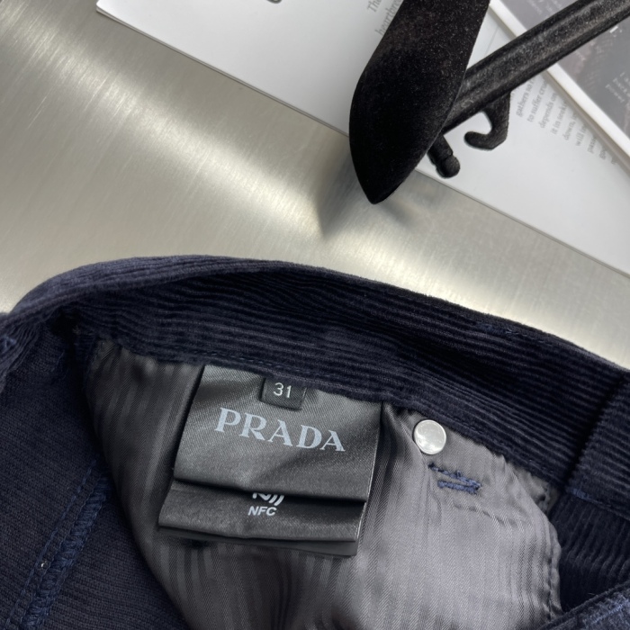 P*rada  Suit Top Quality D17 20240820-15