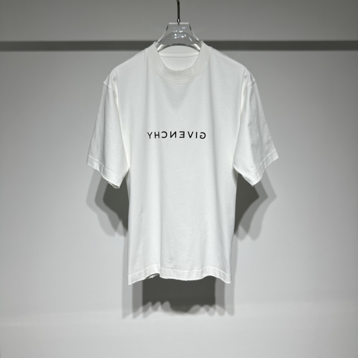 G*ivenchy  T-shirt Top Quality D17 20240820-41