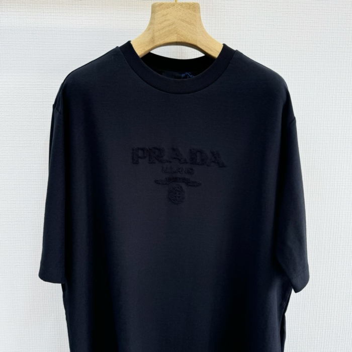P*rada  T-Shirt Top Quality D17 20240821-31