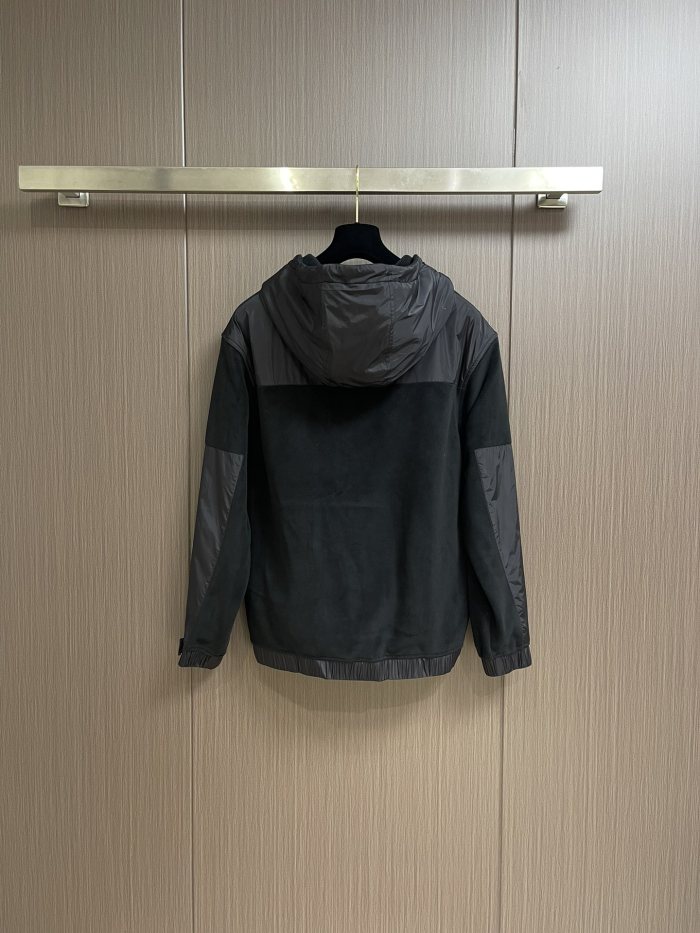 P*rada  Suit Top Quality D17 20240821-16