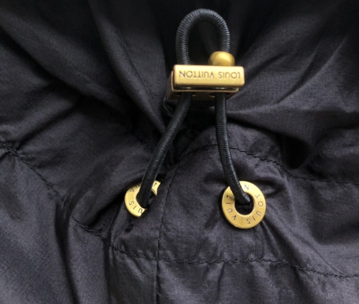 L*ouis V*uitton  Coat  Quality D17 20240821-66